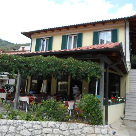 Casa Di Zaia Apartment